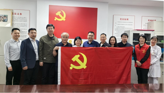 '岐黄润机关  健康伴公仆”临床第二党总支主题党日义诊活动 (1)573.png